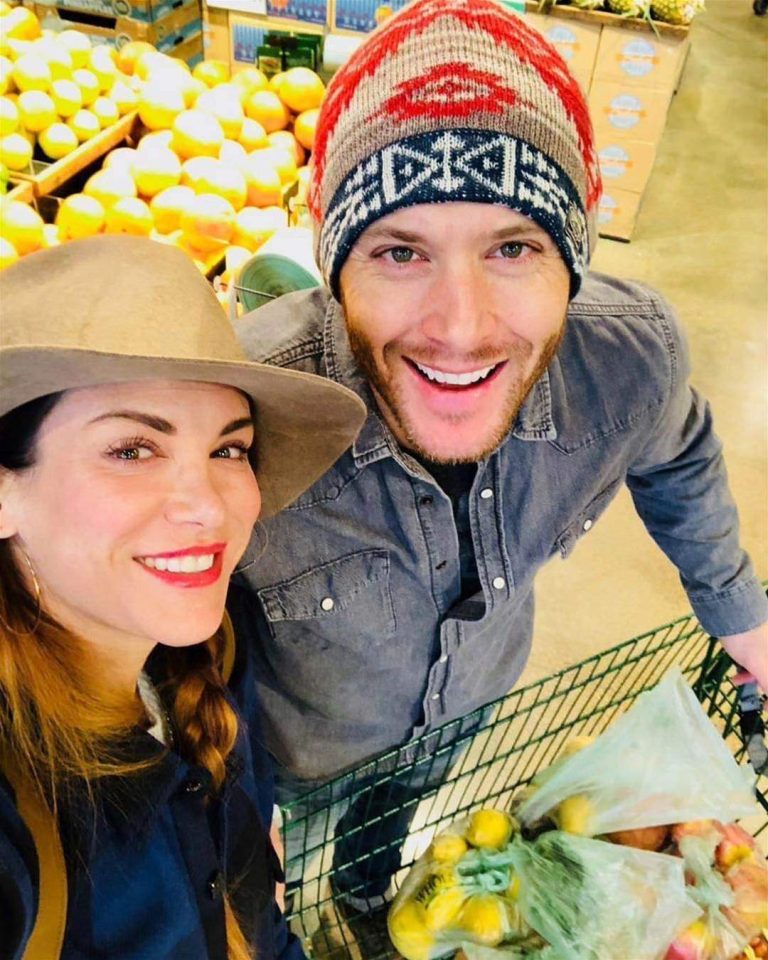 Jensen Ackles Nearly Dated His Wife’s Costar Instead?! What REALLY Happened?