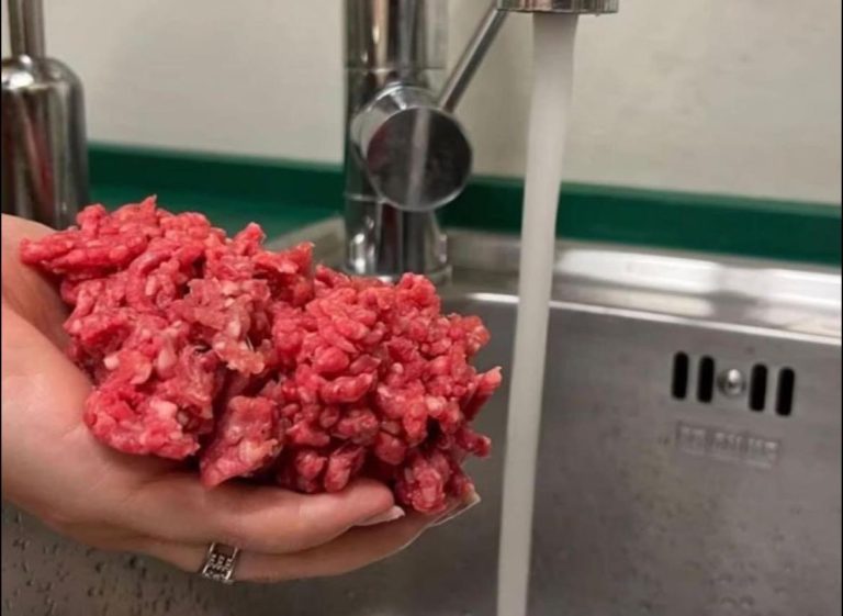 Should You Rinse Ground Beef?