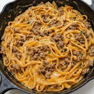 Creamy Garlic Butter Pasta with Ground Beef: Easy One-Pot Comfort Meal